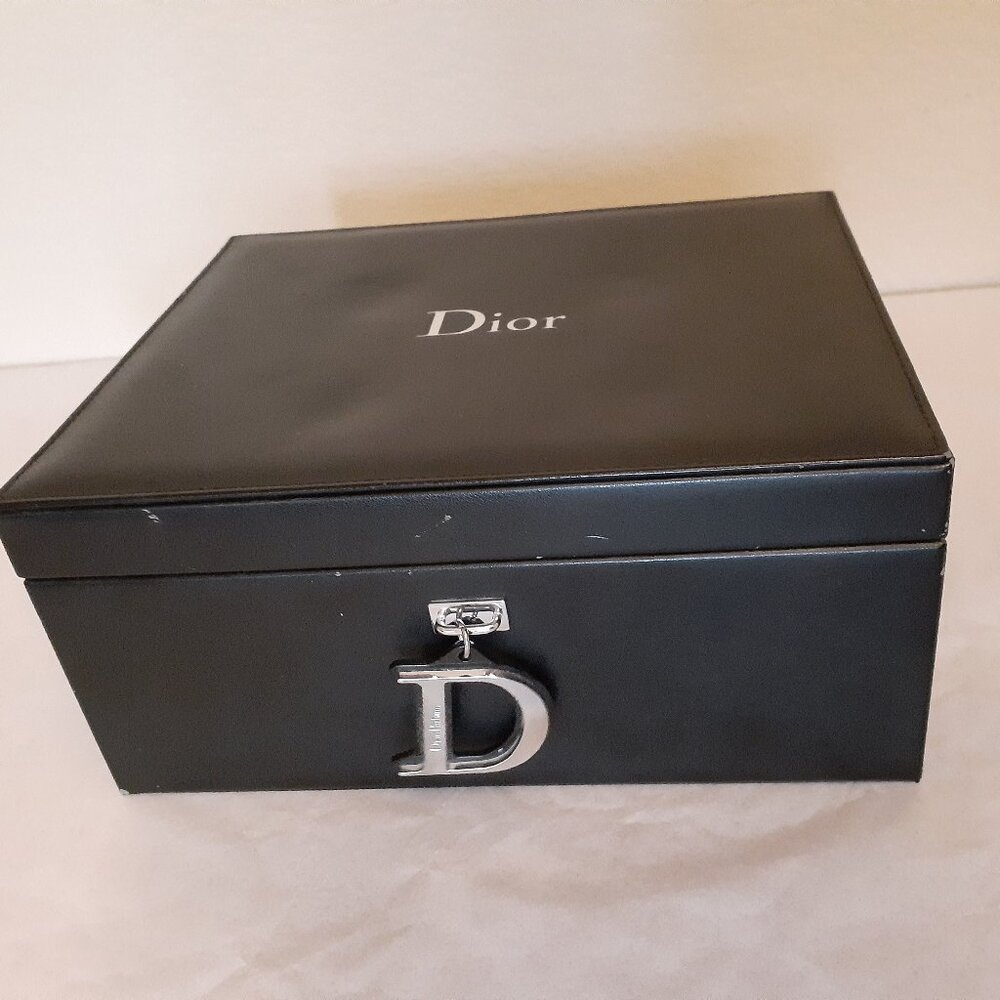 Dior Parfum Promotion Box